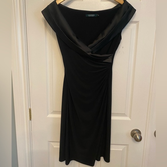 New Lauren Ralph Lauren Women Leonetta Little Black Cocktail Dress Size 4 6 - Picture 1 of 9